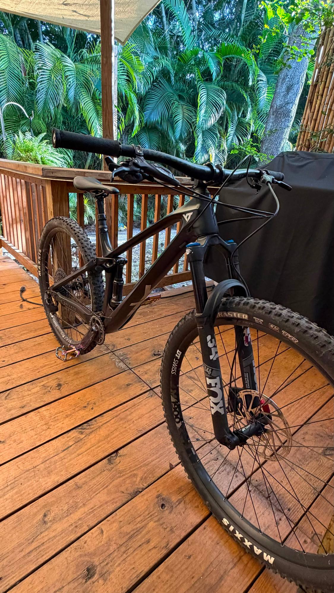 2023 yt Izzo