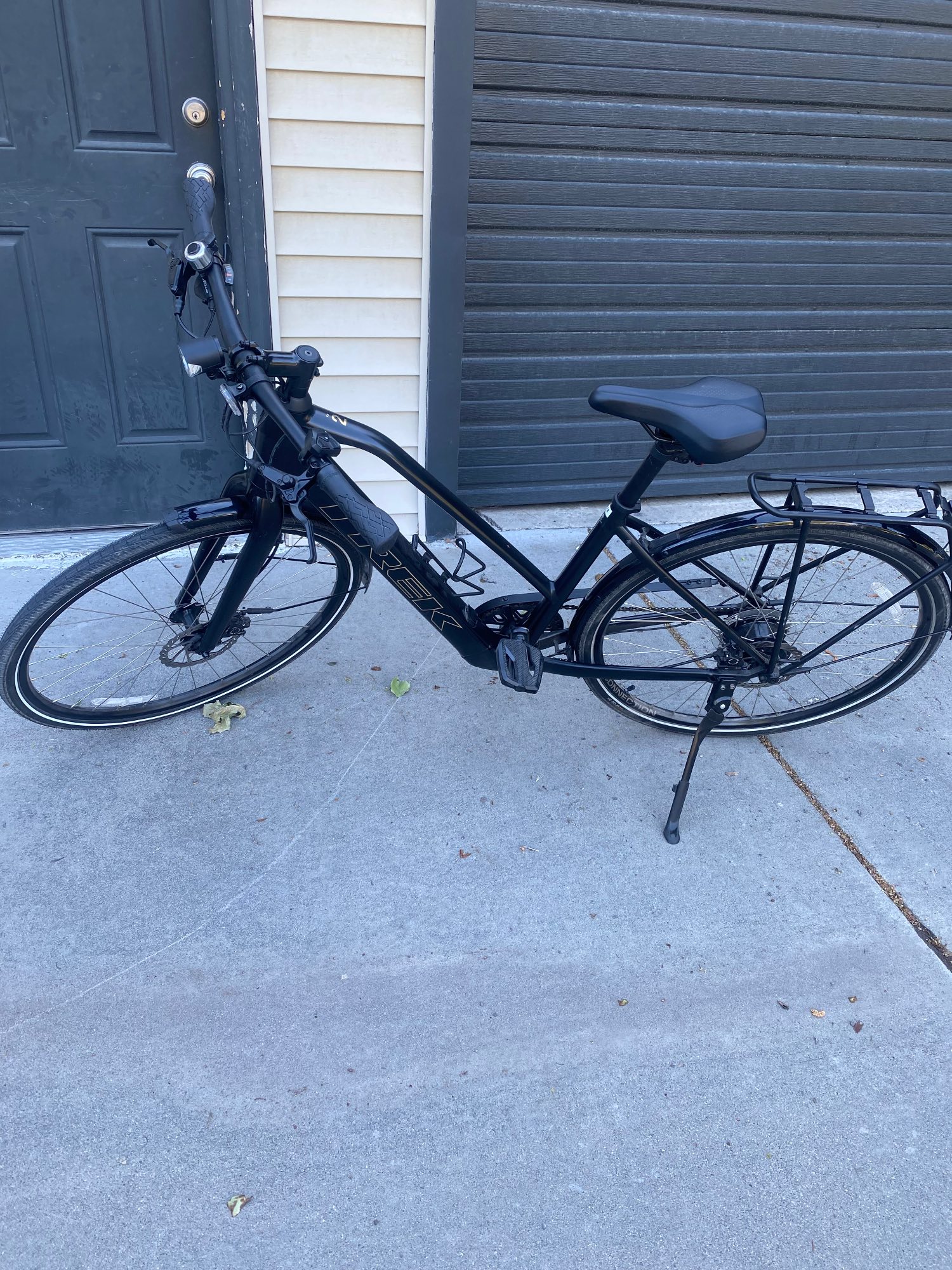 2012 Trek Livestrong FX Value & Price Guide | Bicycle Blue Book