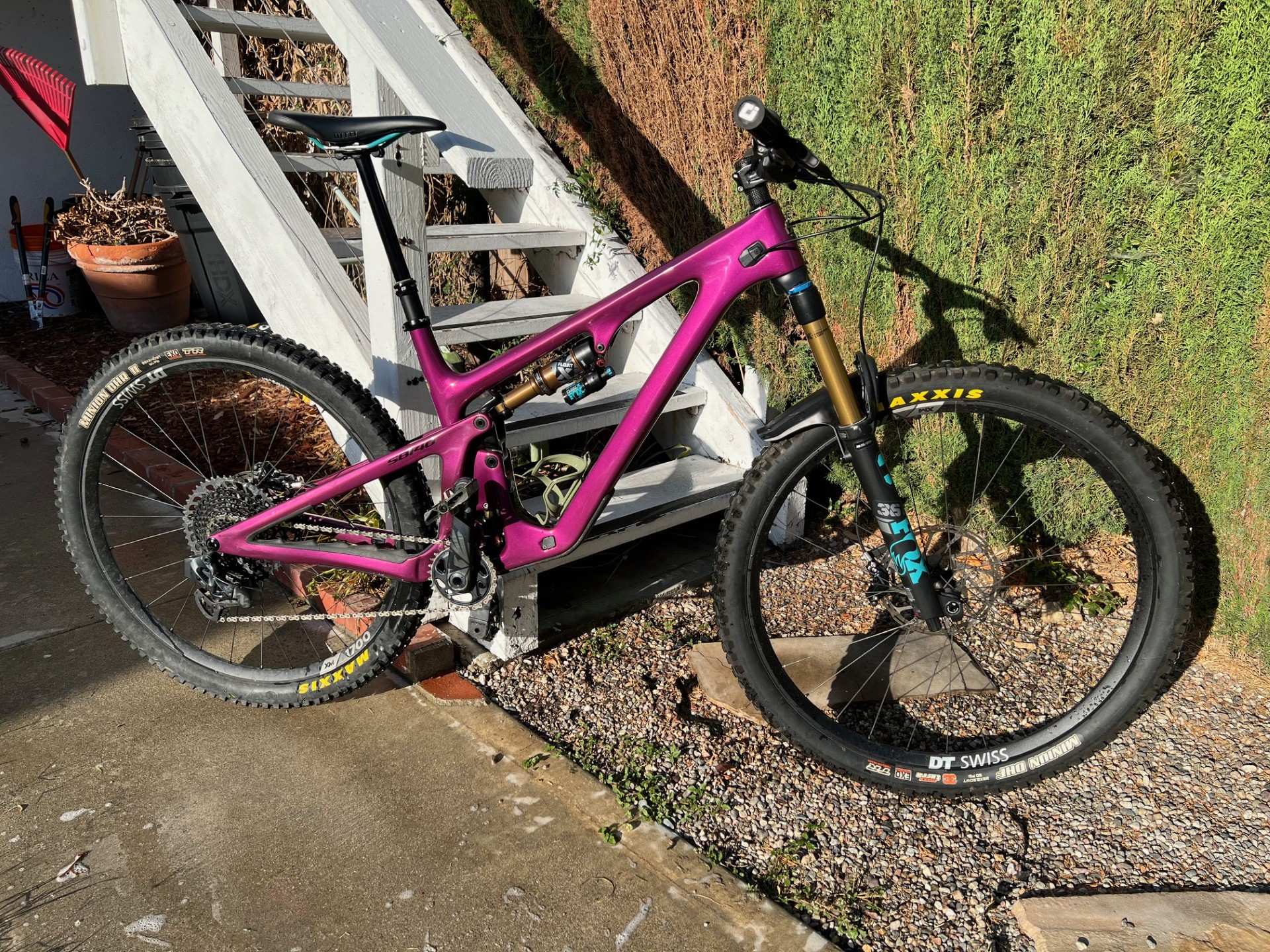 2023 Yeti Cycles SB140 29 LRT3
