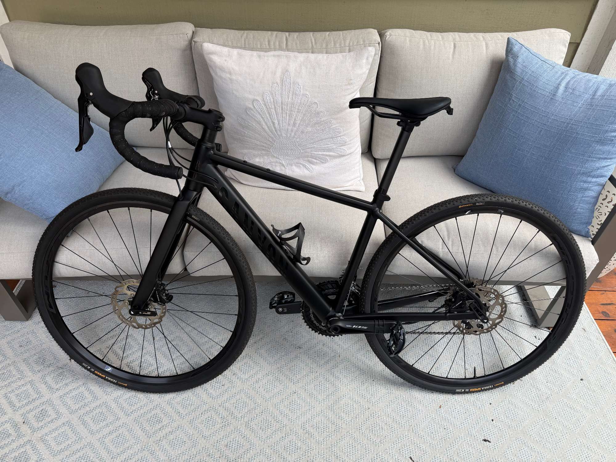 2021 Canyon Endurace CF SL Disc 8.0