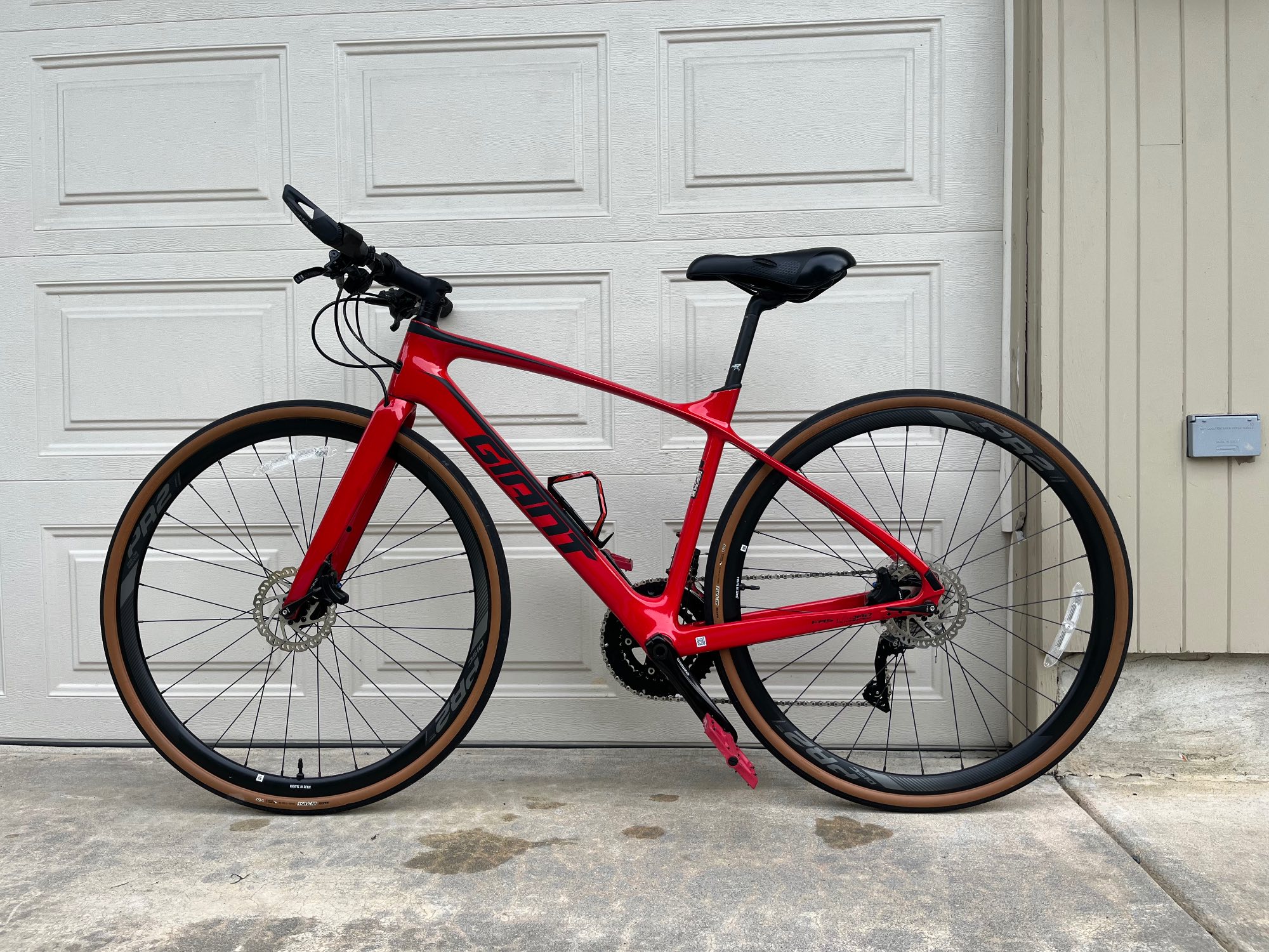 2020 Giant FastRoad Advanced 1