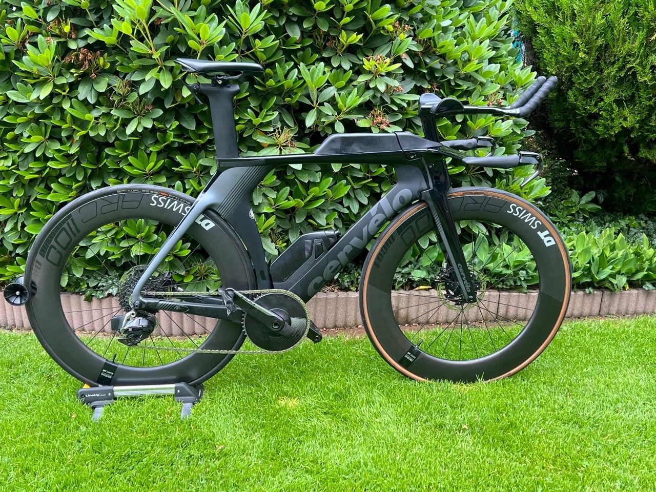 2009 Trek Madone 6.9 Pro Dura Ace Value & Price Guide | Bicycle